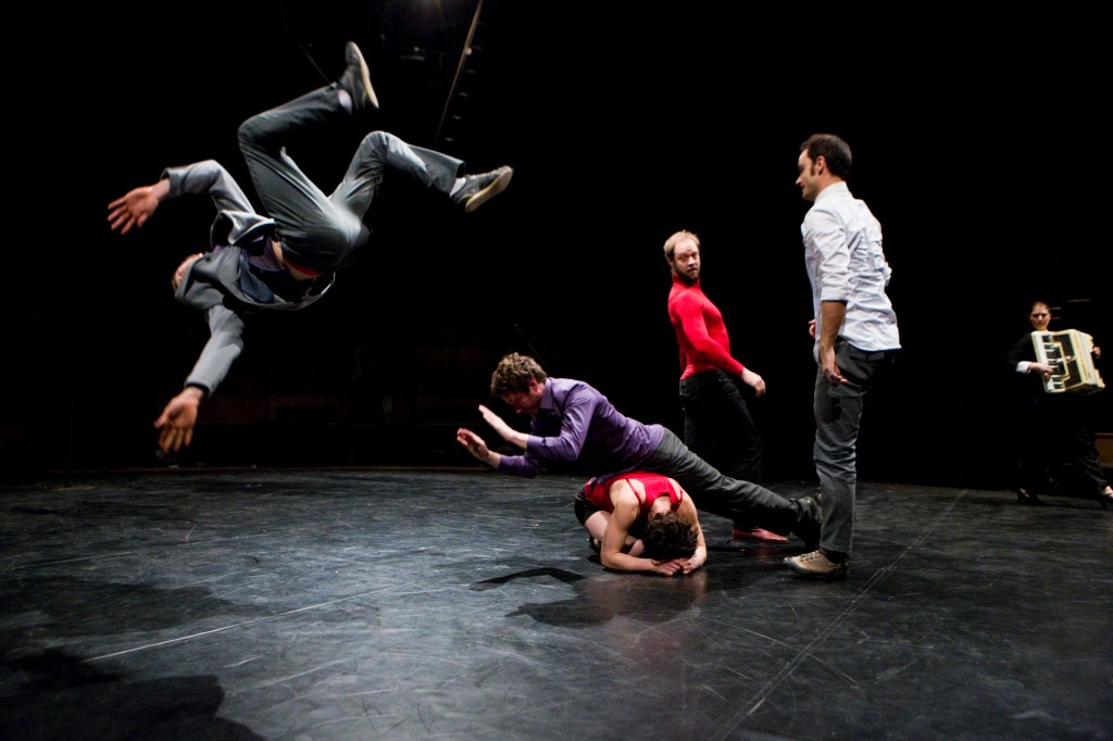 UN DERNIER POUR LA ROUTE                                 Harold Henning/Collectif AOC&nbsp;2014